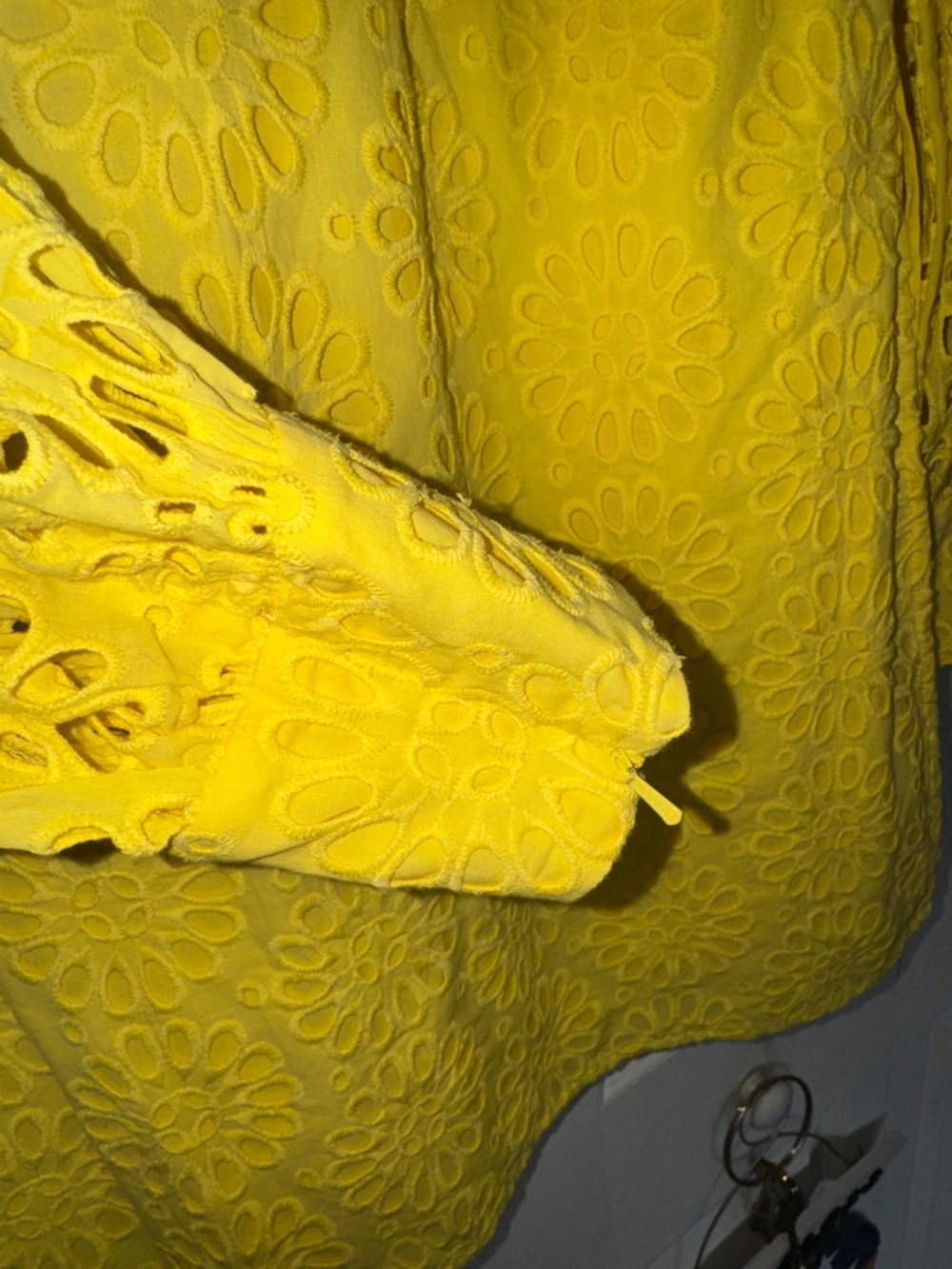 Lily Pulitzer eyelet AISHA ROMPER in calla yellow  size 10 - Picture 7 of 14